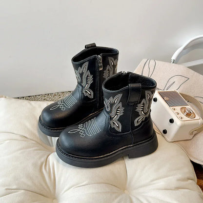 Girls Ankle Boots with Side Zipper Kids Short Boots Non-slip 2024 Winter New Children Fashion Boots Soft Sole Embroidered Trendy