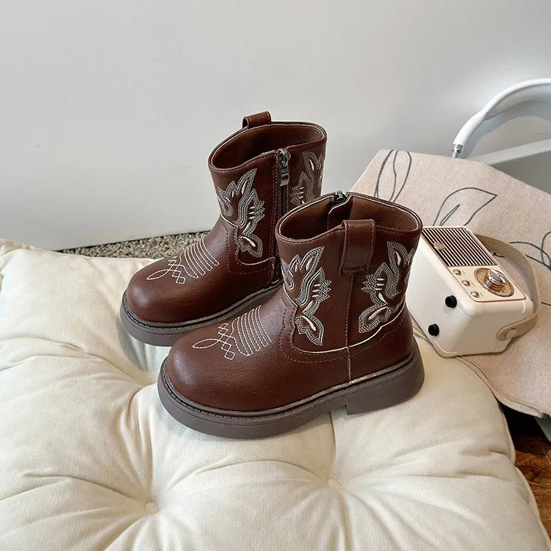 Girls Ankle Boots with Side Zipper Kids Short Boots Non-slip 2024 Winter New Children Fashion Boots Soft Sole Embroidered Trendy